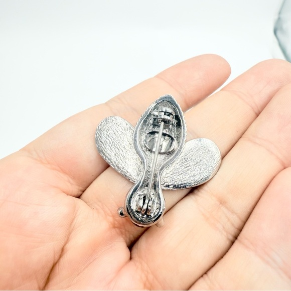 Liz Claiborne Enamel Silver and Gold Bee Brooch pin - Picture 2 of 5